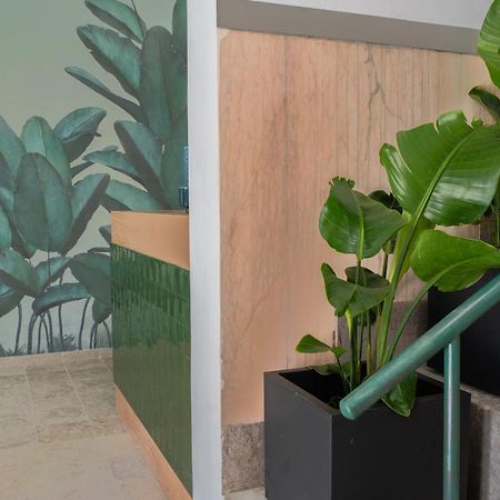 Succeed Campo Pequeno Suites Lisbon Bagian luar foto